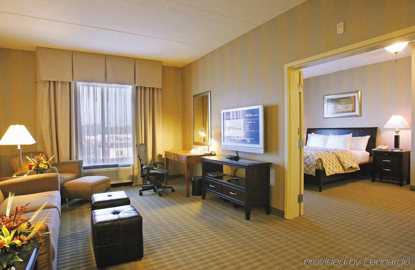 ヒルトン ガーデン イン トゥルサ ミッドタウン タルサ 部屋 写真